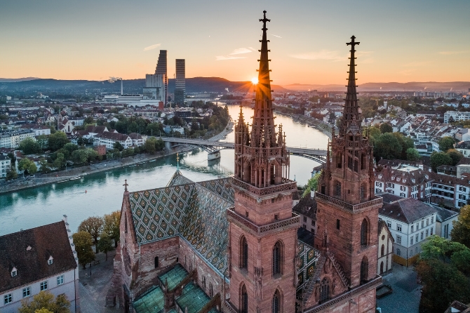 Sicht Basel-Stadt und Rhein